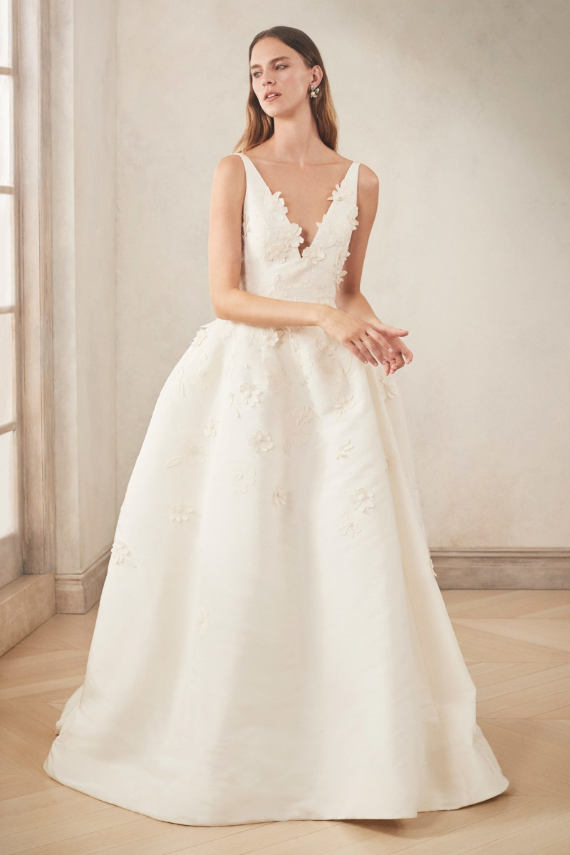 Oscar de la Renta Bridal lookbook for Autumn/Winter 2020