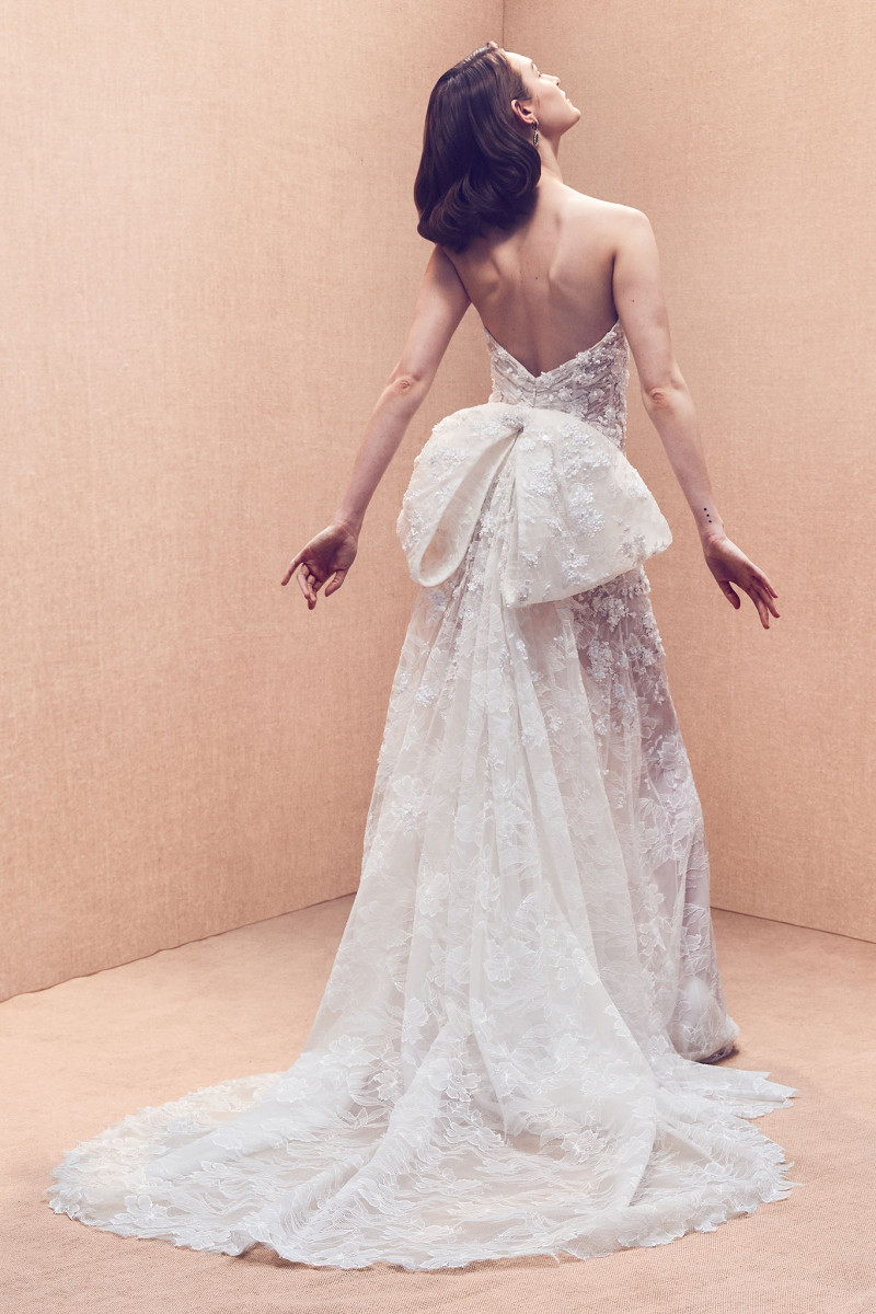 Oscar de la Renta Bridal lookbook for Spring/Summer 2020