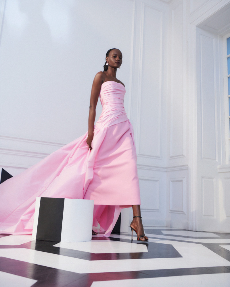 Carolina Herrera lookbook for Pre-Fall 2023