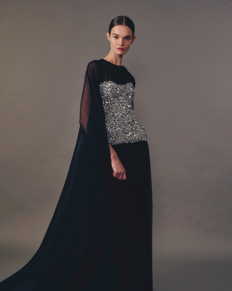 Carolina Herrera lookbook for Pre-Fall 2023