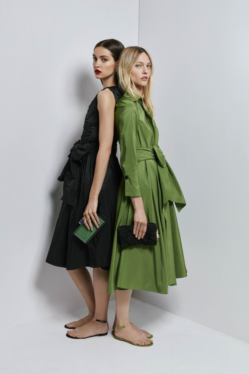 CH Carolina Herrera lookbook for Resort 2023