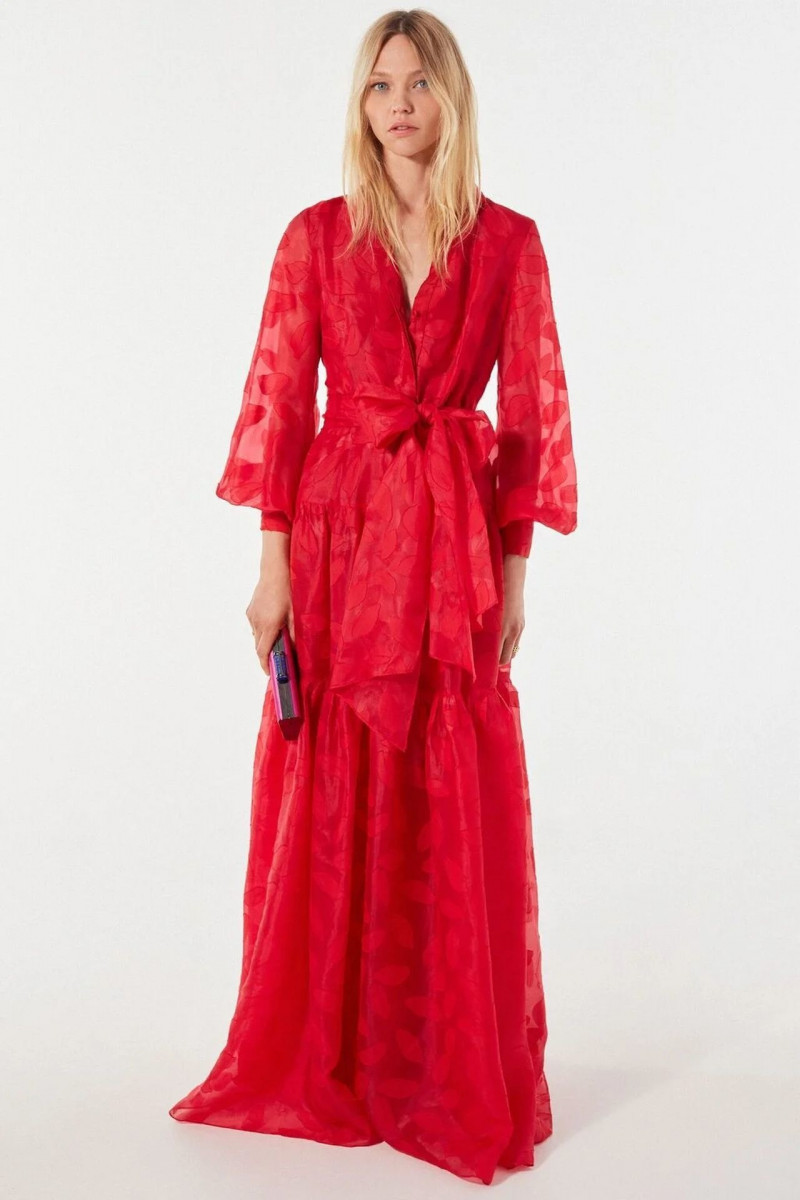 CH Carolina Herrera lookbook for Resort 2023