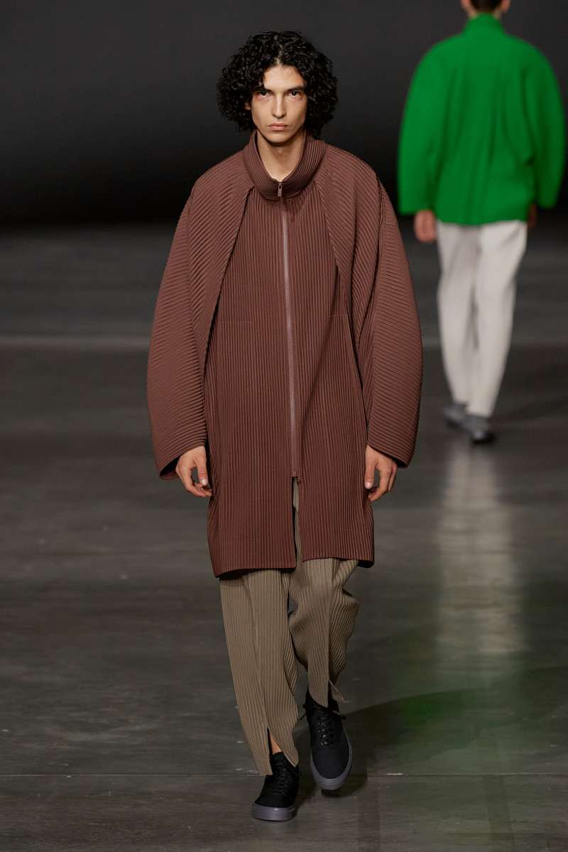 Homme Plissé Issey Miyake fashion show for Autumn/Winter 2023