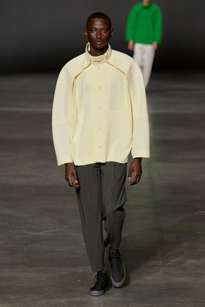 Homme Plissé Issey Miyake fashion show for Autumn/Winter 2023