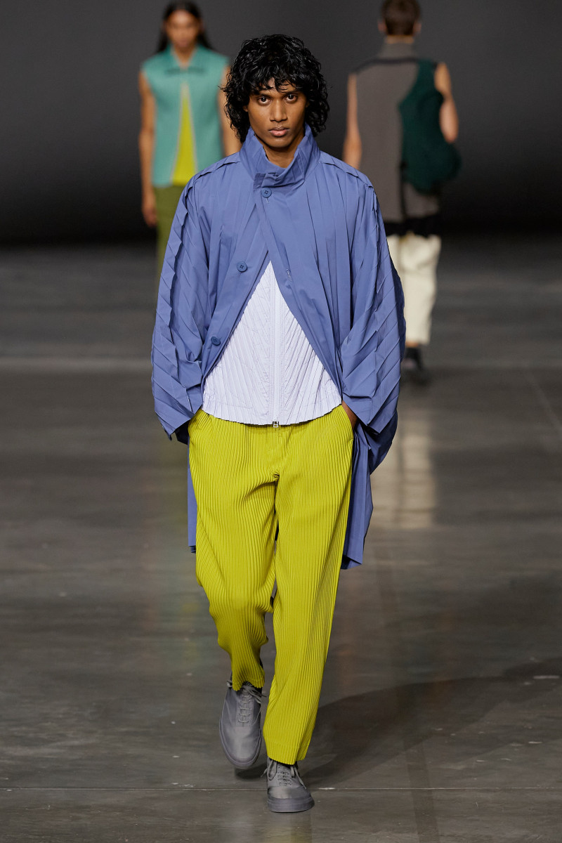 Homme Plissé Issey Miyake fashion show for Autumn/Winter 2023