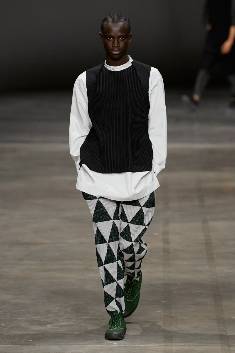 Homme Plissé Issey Miyake fashion show for Autumn/Winter 2023