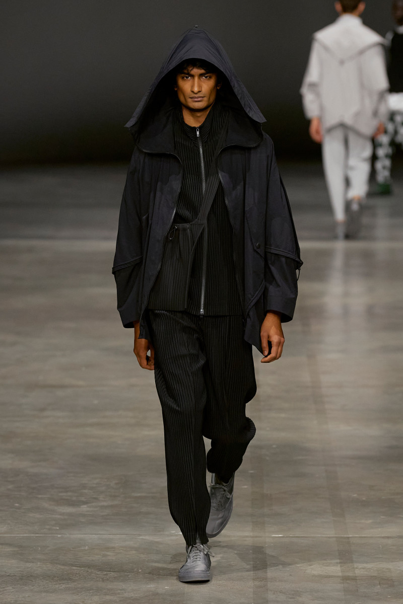 Homme Plissé Issey Miyake fashion show for Autumn/Winter 2023