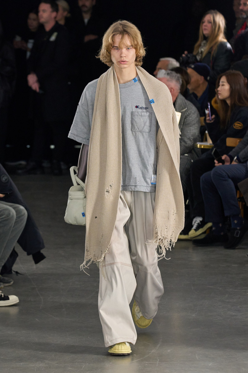 Mihara Yasuhiro fashion show for Autumn/Winter 2023