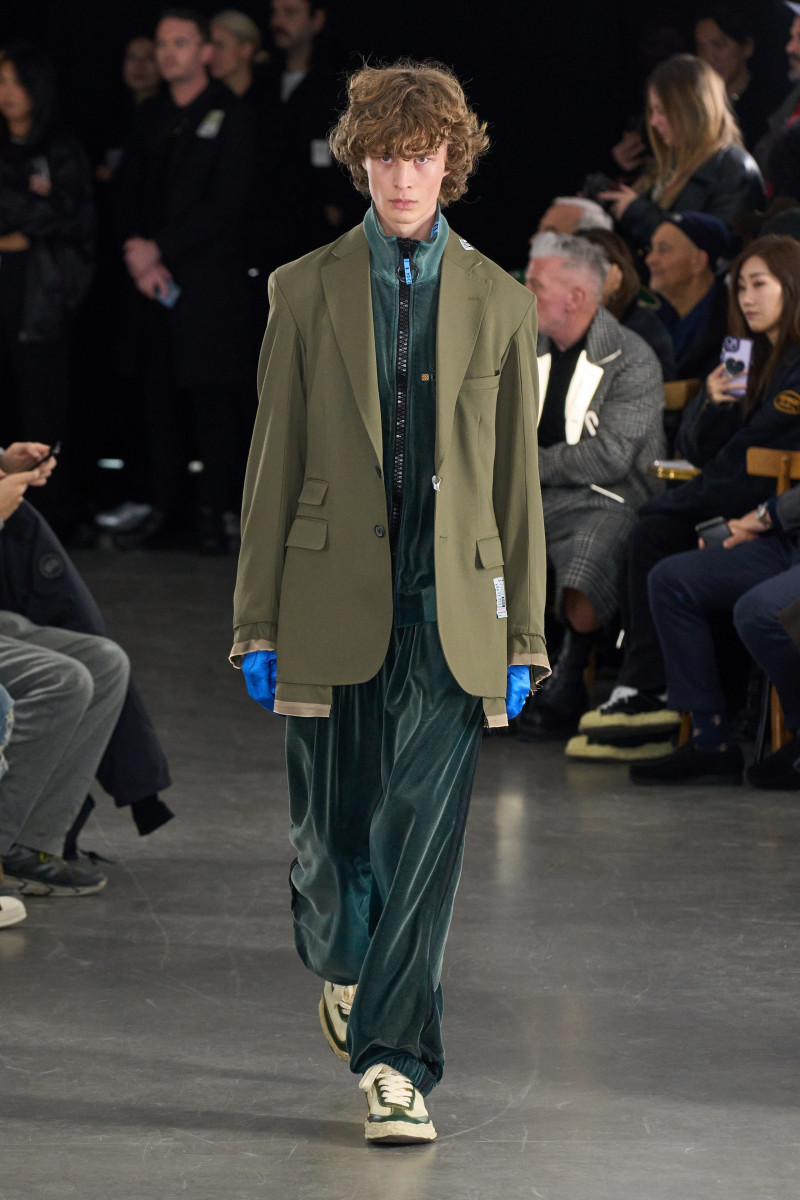 Mihara Yasuhiro fashion show for Autumn/Winter 2023