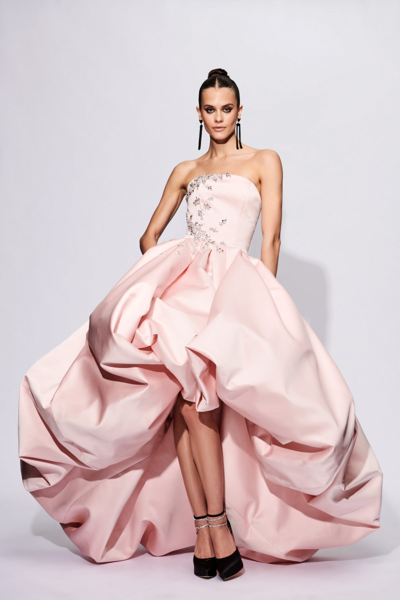 Christian Siriano lookbook for Pre-Fall 2023