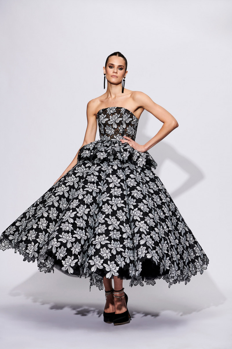 Christian Siriano lookbook for Pre-Fall 2023