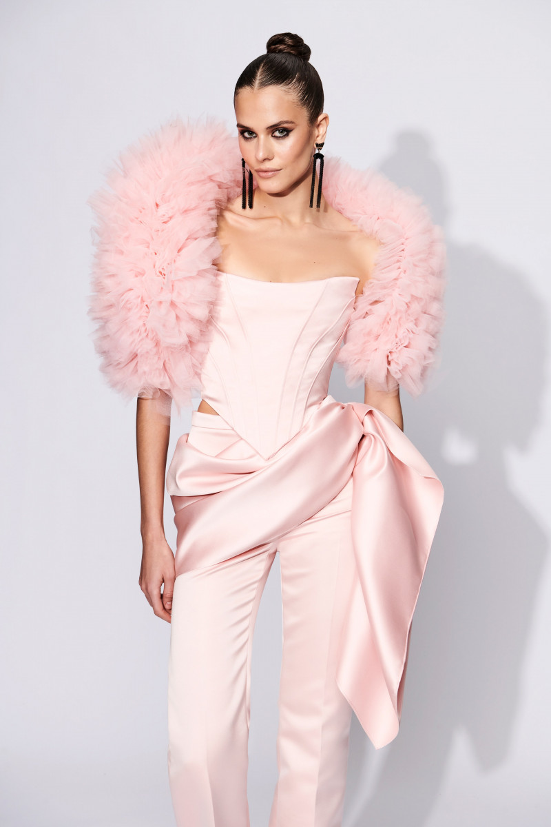 Christian Siriano lookbook for Pre-Fall 2023