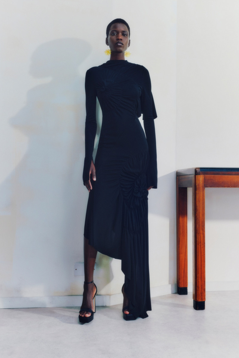 Victoria Beckham lookbook for Pre-Fall 2023