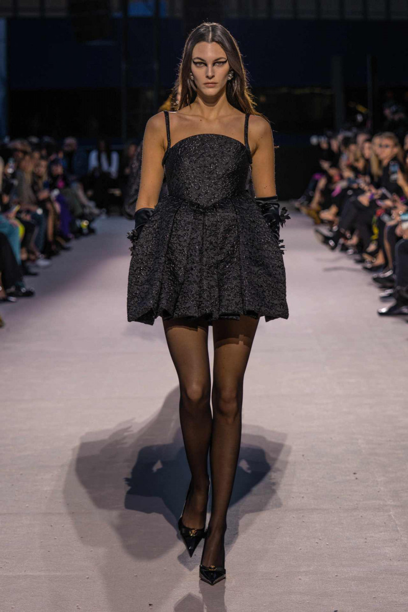 Vittoria Ceretti featured in  the Versace fashion show for Autumn/Winter 2023