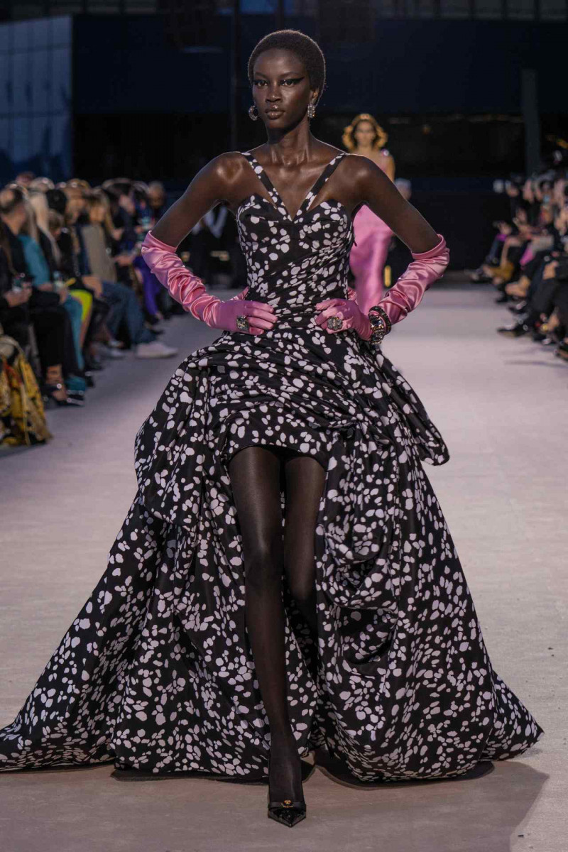Anok Yai featured in  the Versace fashion show for Autumn/Winter 2023
