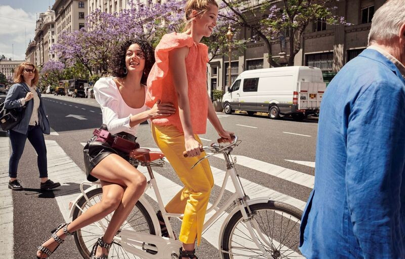 Damaris Goddrie featured in  the The Outnet advertisement for Spring/Summer 2020