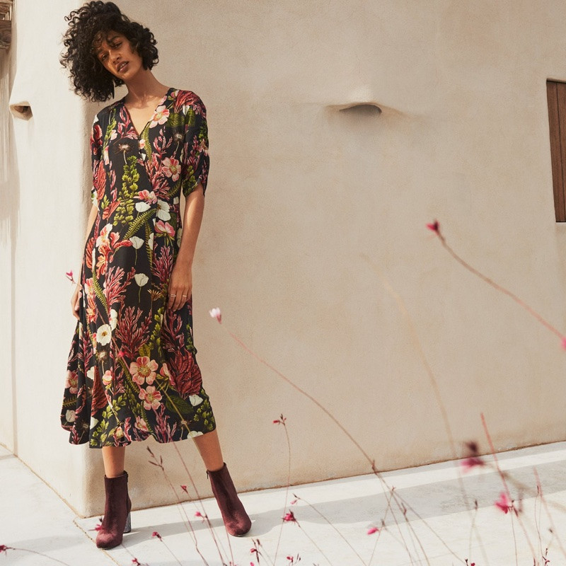 Damaris Goddrie featured in  the H&M lookbook for Spring 2018
