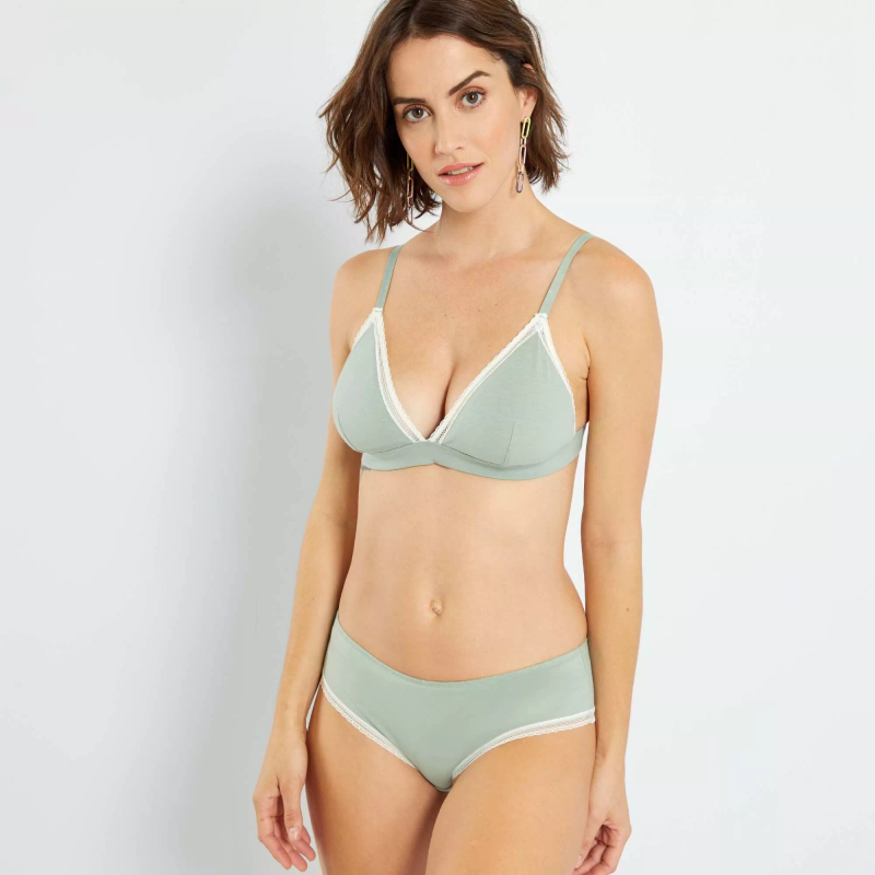 Ana Rotili featured in  the Kiabi Lingerie catalogue for Spring/Summer 2023