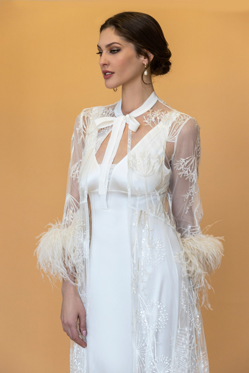 Angelina Pirtskhalava featured in  the Apilat advertisement for Spring/Summer 2023