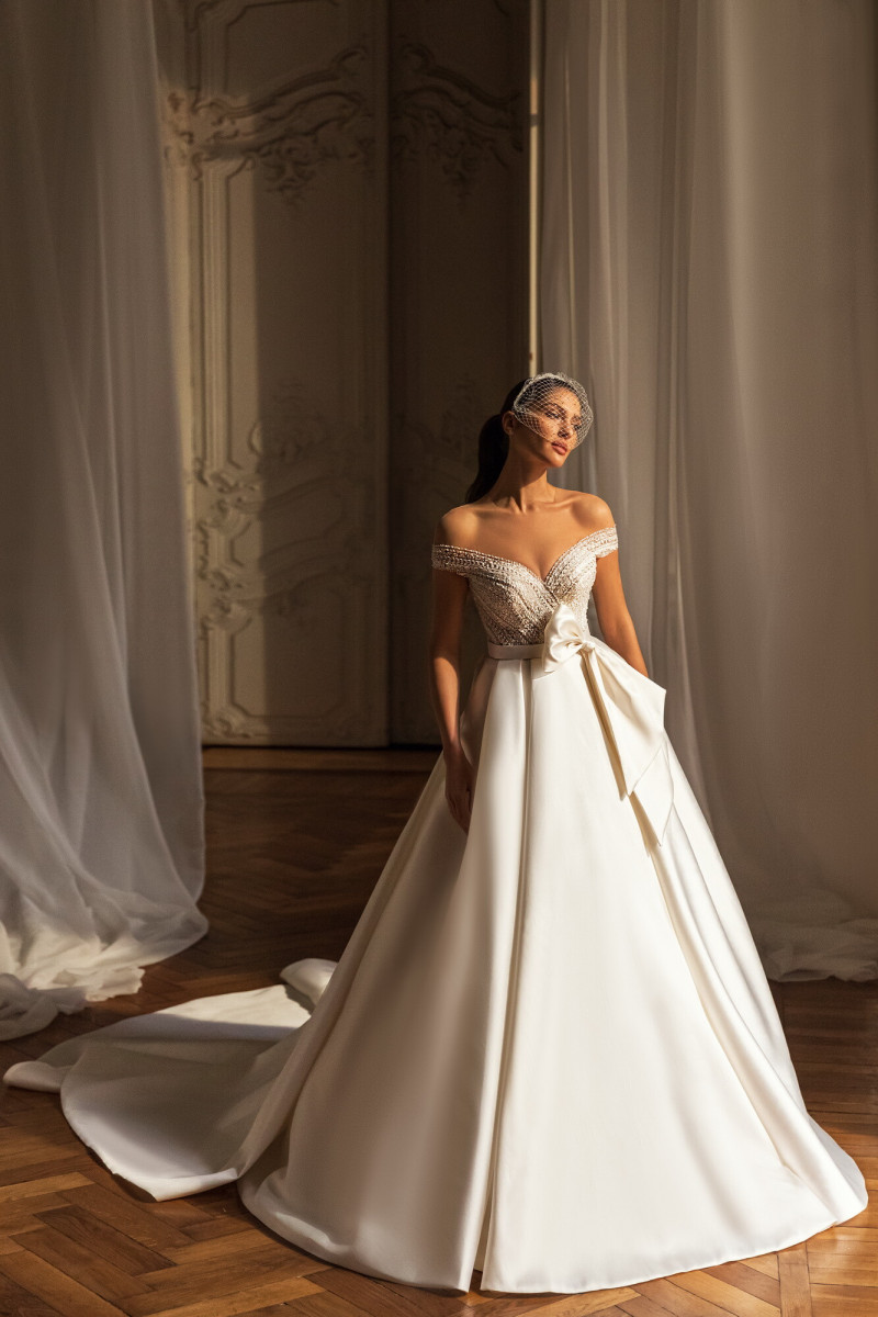 Angelina Pirtskhalava featured in  the Luce Sposa catalogue for Spring/Summer 2023