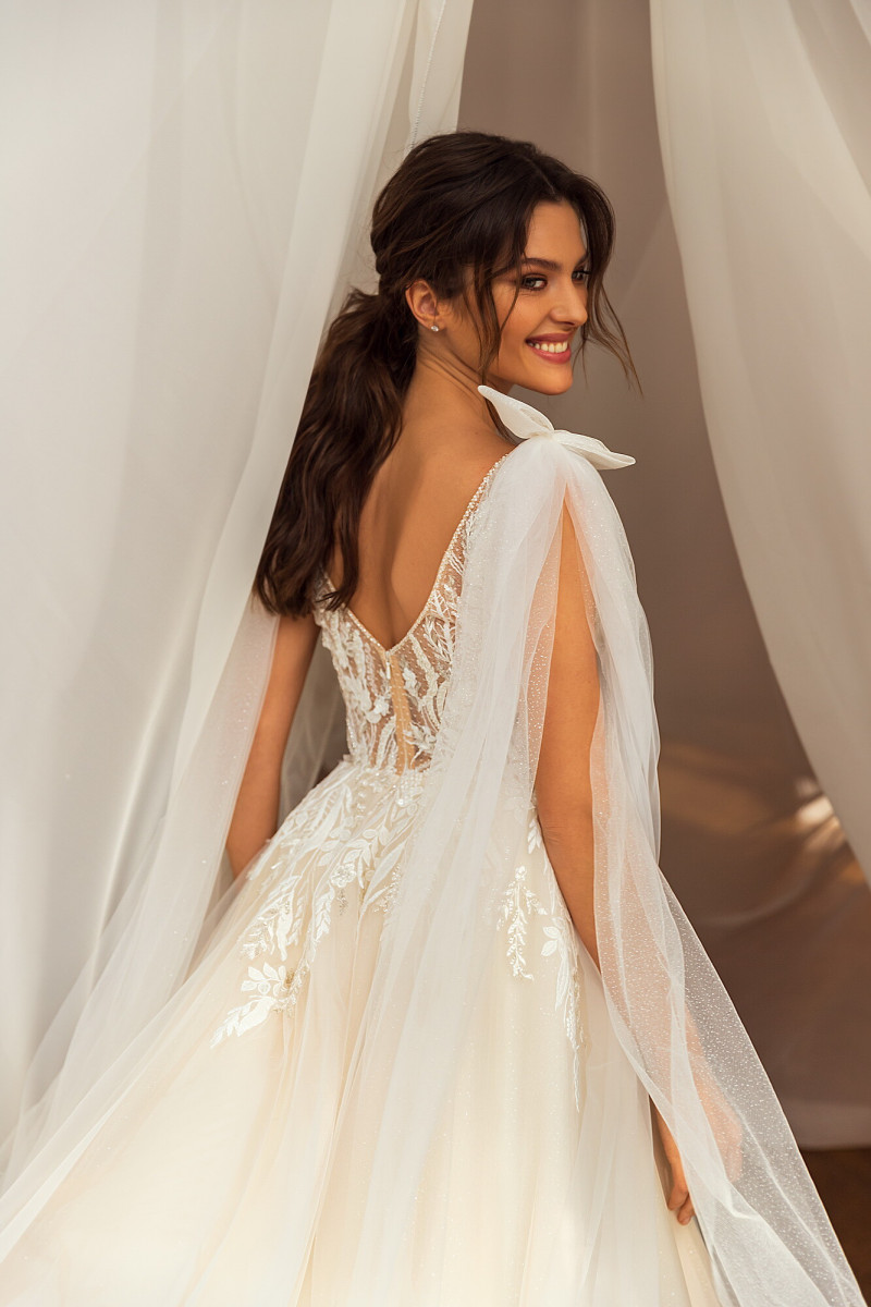 Angelina Pirtskhalava featured in  the Luce Sposa catalogue for Spring/Summer 2023