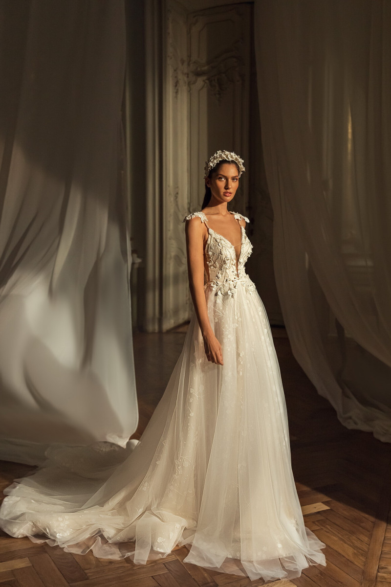 Angelina Pirtskhalava featured in  the Luce Sposa catalogue for Spring/Summer 2023