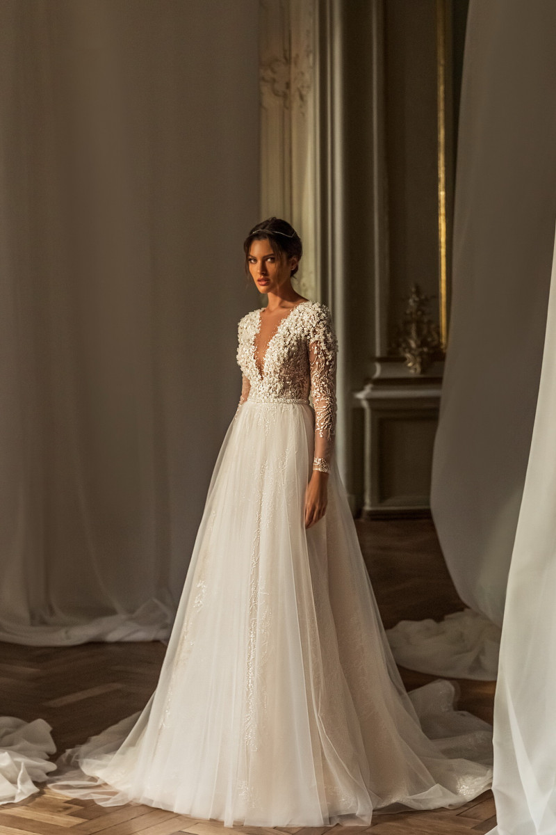 Angelina Pirtskhalava featured in  the Luce Sposa catalogue for Spring/Summer 2023