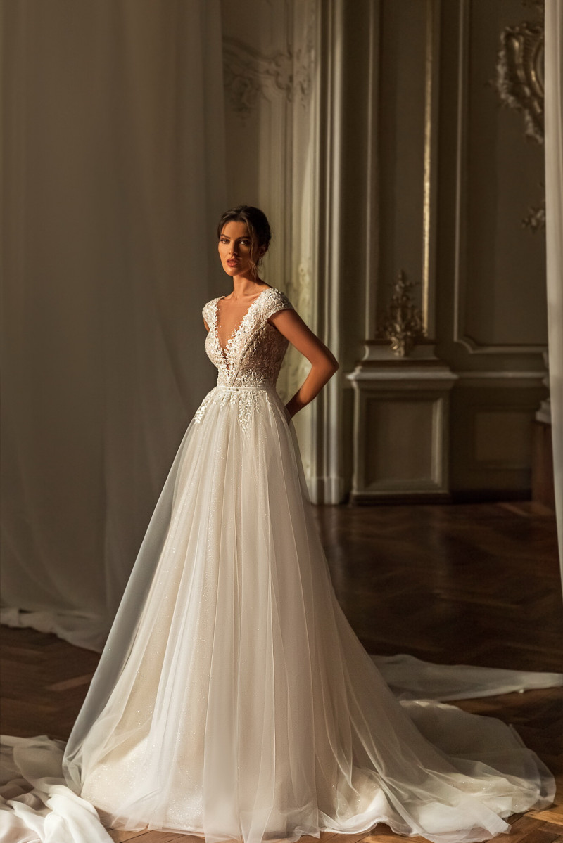 Angelina Pirtskhalava featured in  the Luce Sposa catalogue for Spring/Summer 2023