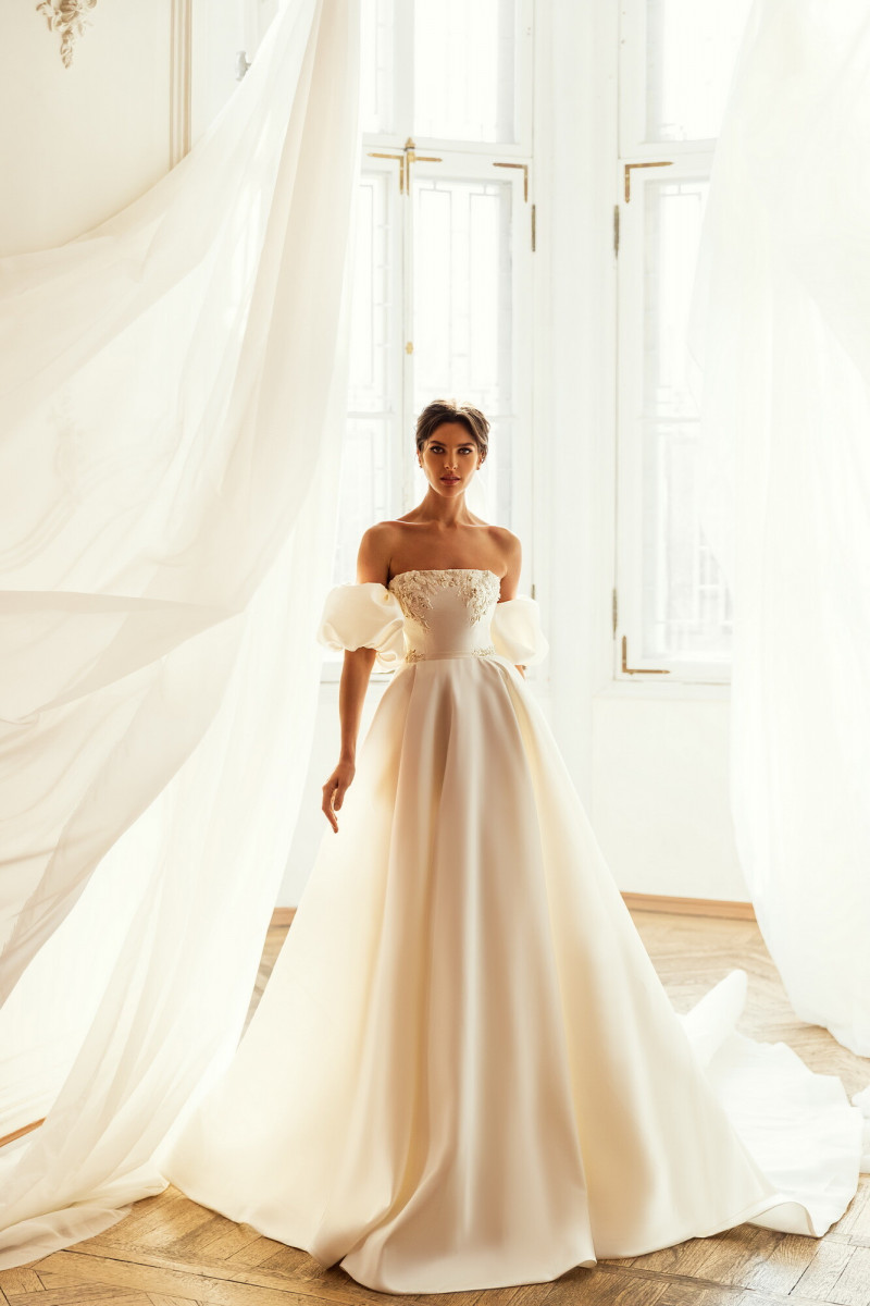 Angelina Pirtskhalava featured in  the Luce Sposa catalogue for Spring/Summer 2023