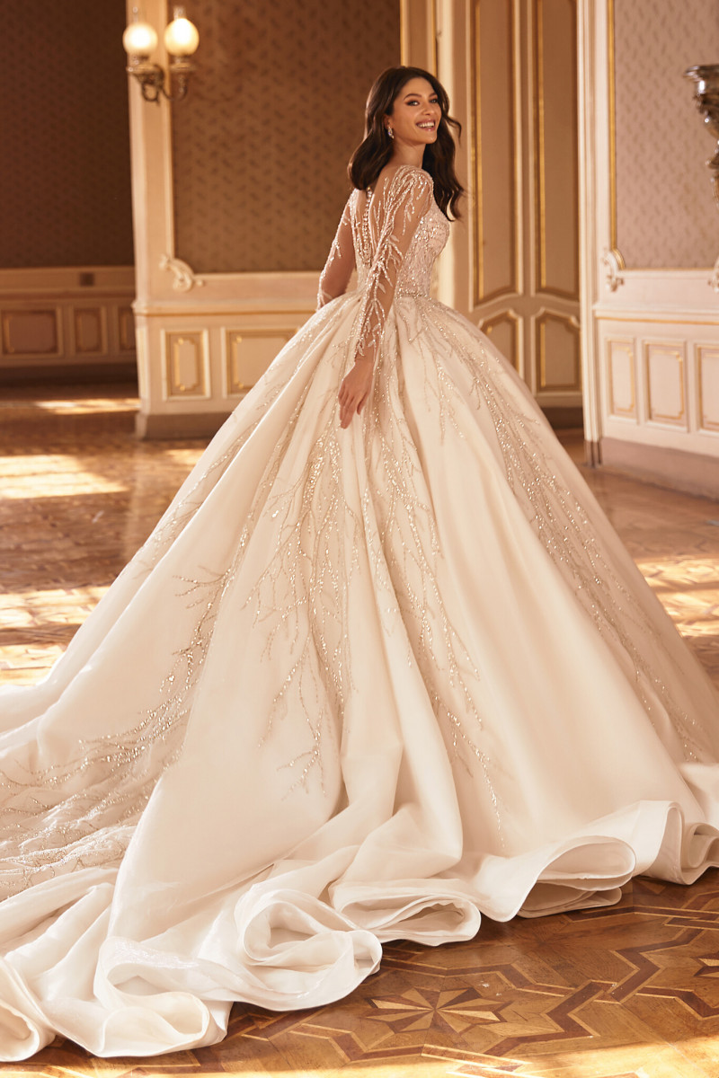 Angelina Pirtskhalava featured in  the Ricca Sposa catalogue for Autumn/Winter 2022