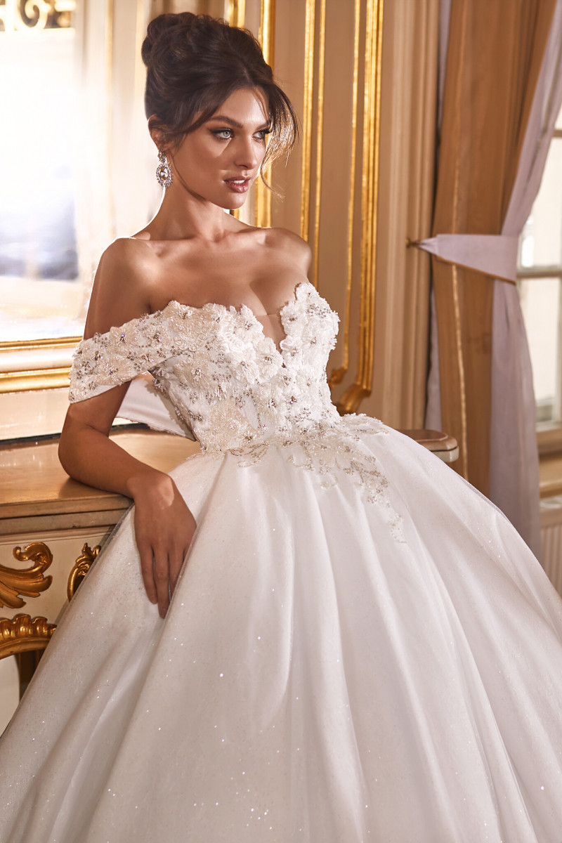 Angelina Pirtskhalava featured in  the Ricca Sposa catalogue for Autumn/Winter 2022