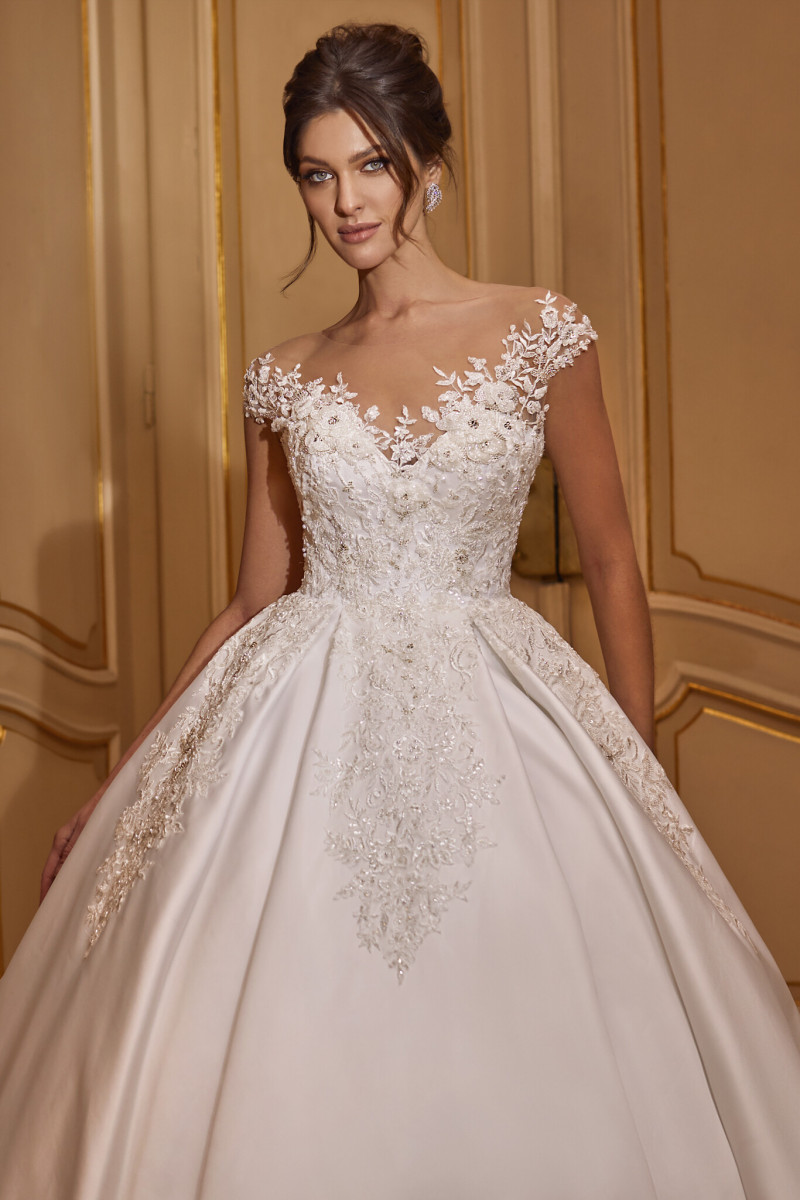 Angelina Pirtskhalava featured in  the Ricca Sposa catalogue for Autumn/Winter 2022