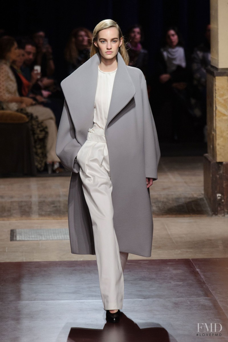 Maartje Verhoef featured in  the Hermès fashion show for Autumn/Winter 2014