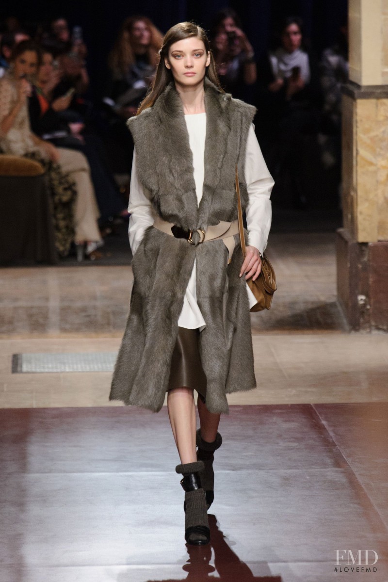 Diana Moldovan featured in  the Hermès fashion show for Autumn/Winter 2014