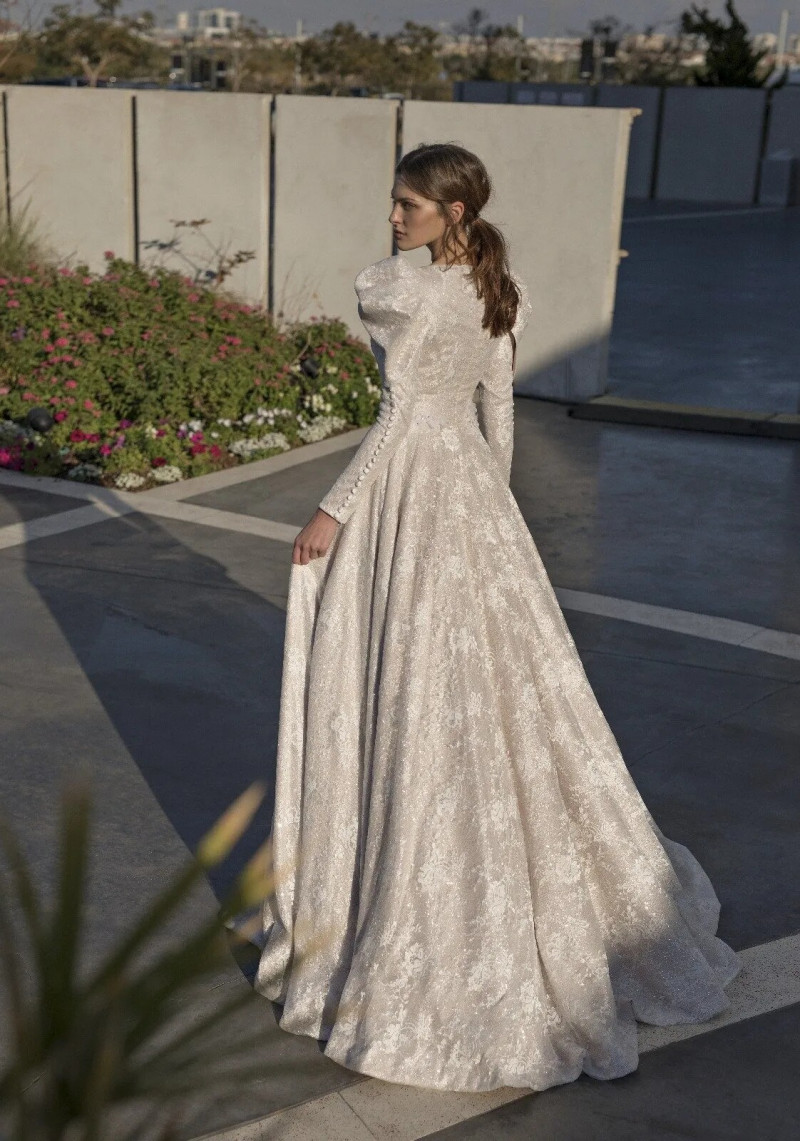 Angelina Pirtskhalava featured in  the Narkis Bridal lookbook for Spring/Summer 2018