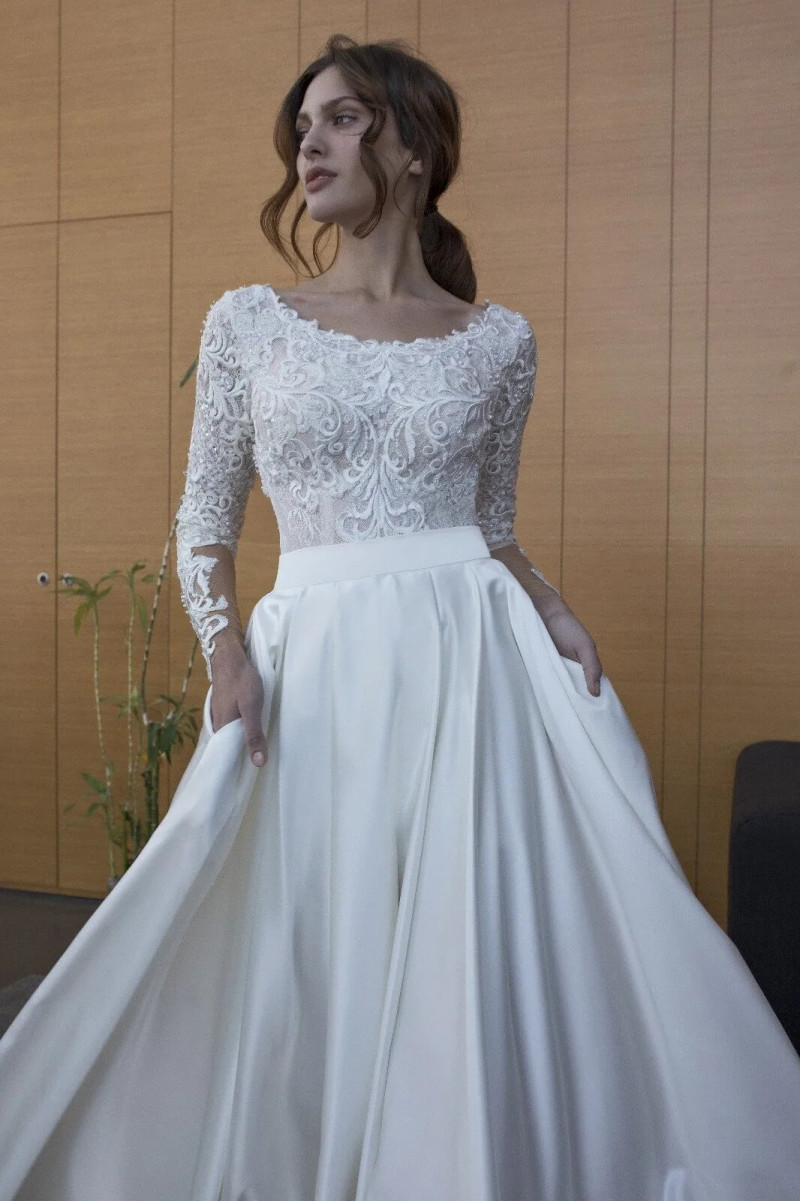 Angelina Pirtskhalava featured in  the Narkis Bridal lookbook for Spring/Summer 2018