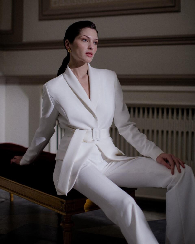Angelina Pirtskhalava featured in  the Total White advertisement for Autumn/Winter 2021