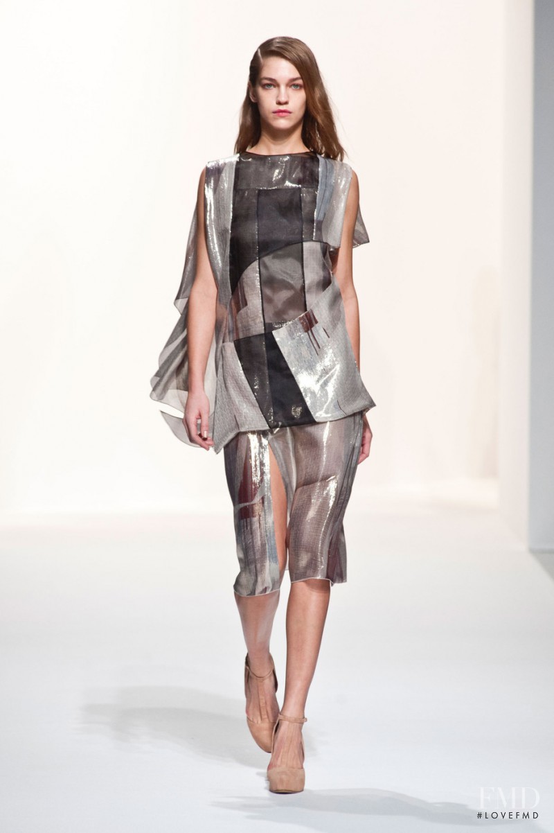 Samantha Gradoville featured in  the Hussein Chalayan fashion show for Autumn/Winter 2014