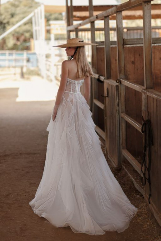 Danit Levi lookbook for Spring/Summer 2021