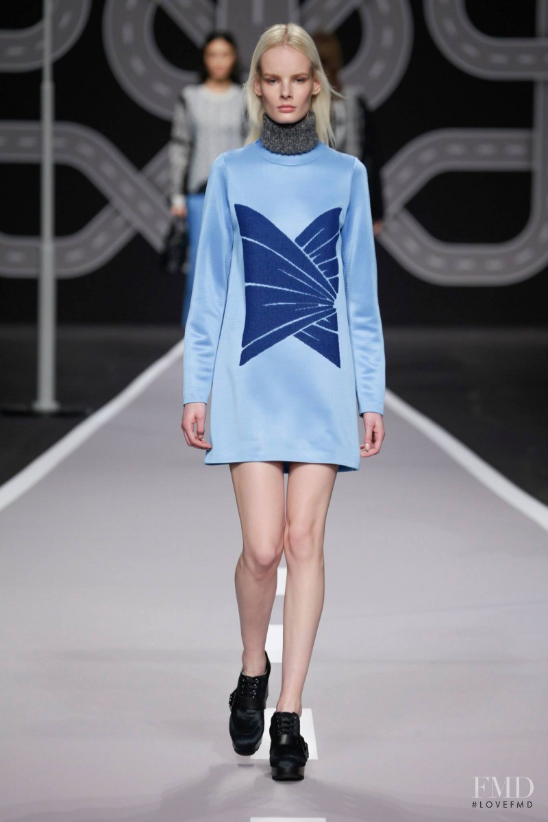 Irene Hiemstra featured in  the Viktor & Rolf fashion show for Autumn/Winter 2014