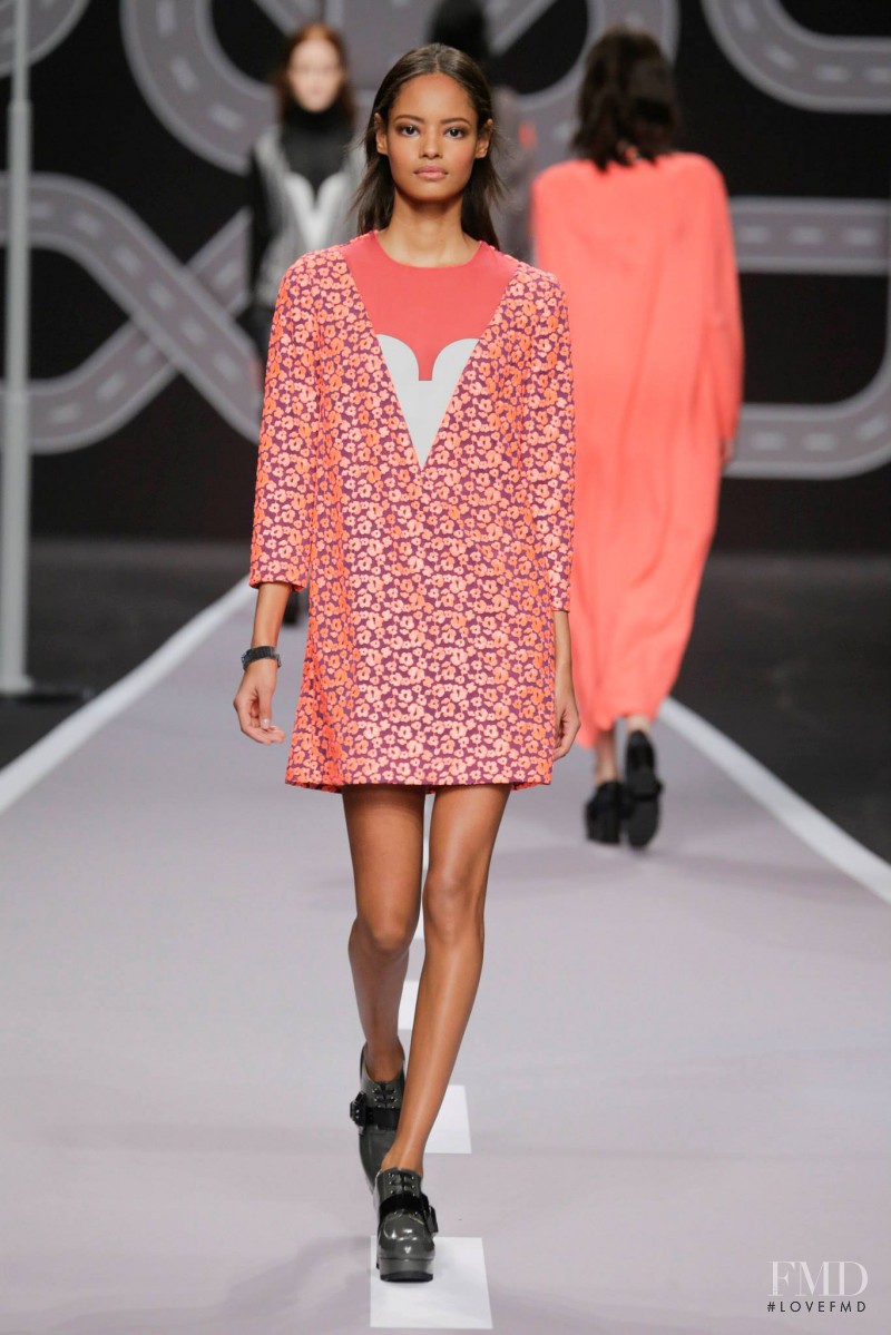 Malaika Firth featured in  the Viktor & Rolf fashion show for Autumn/Winter 2014