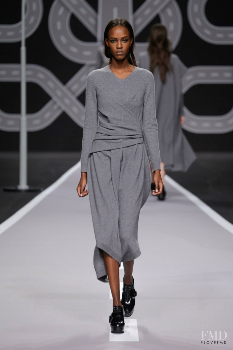 Leila Ndabirabe featured in  the Viktor & Rolf fashion show for Autumn/Winter 2014