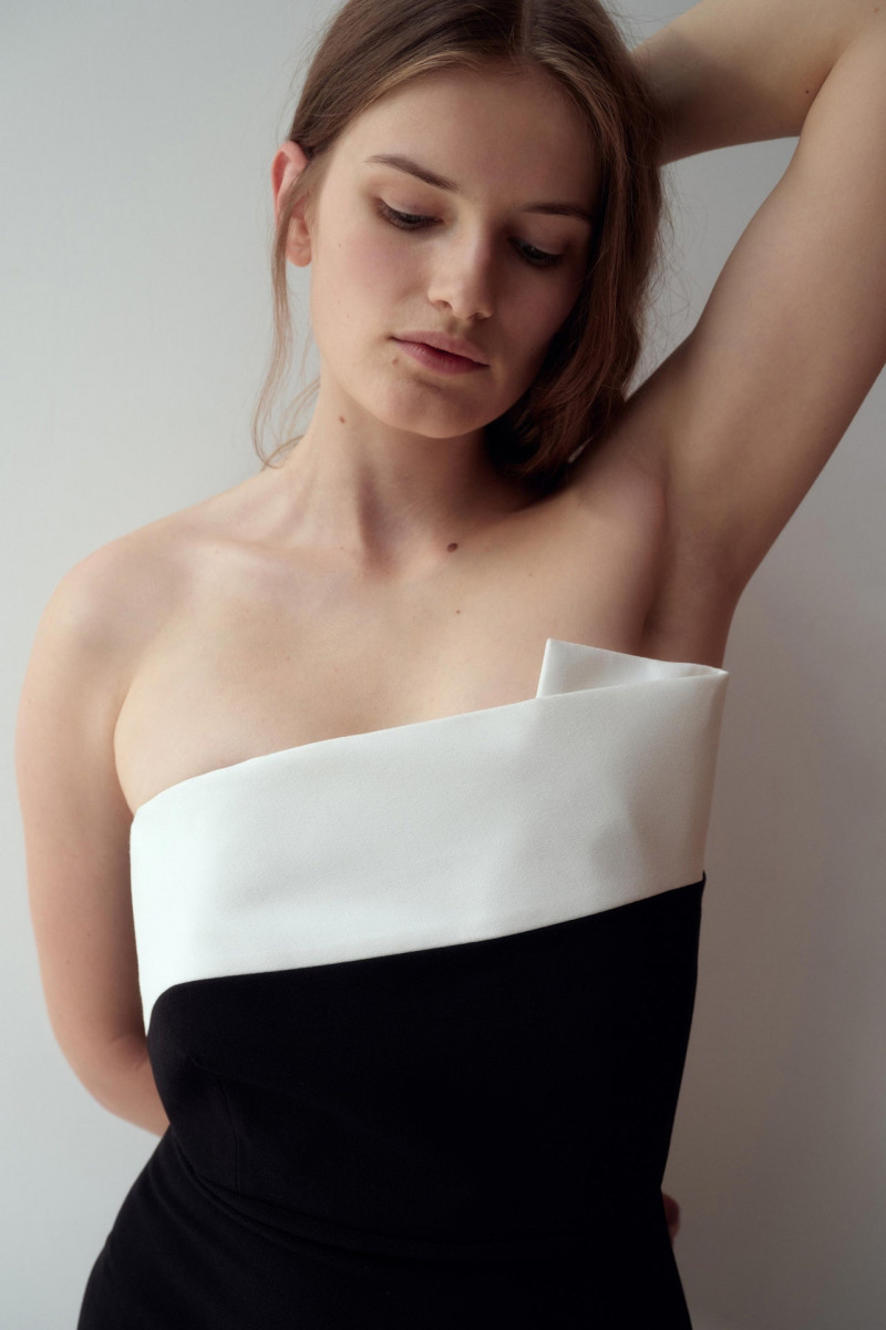 Roland Mouret lookbook for Resort 2024