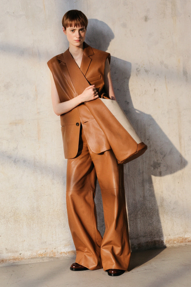 Meerle Haket featured in  the Tod\'s lookbook for Resort 2024