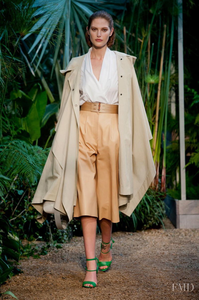 Catherine McNeil featured in  the Hermès fashion show for Spring/Summer 2014