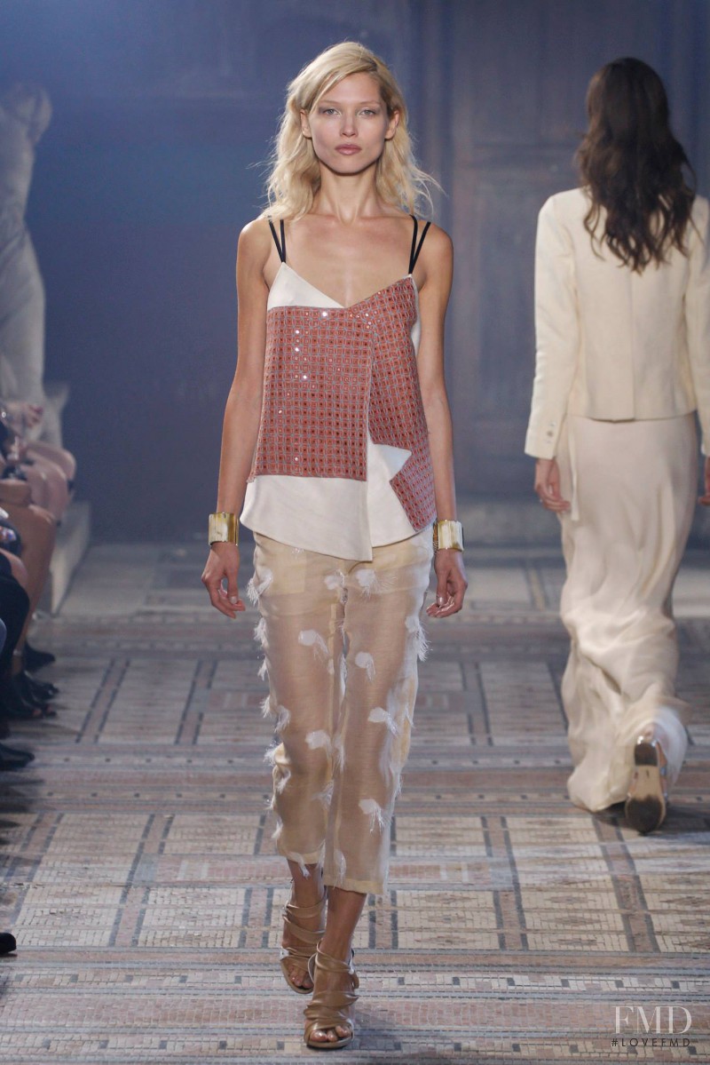 Maiyet fashion show for Spring/Summer 2014