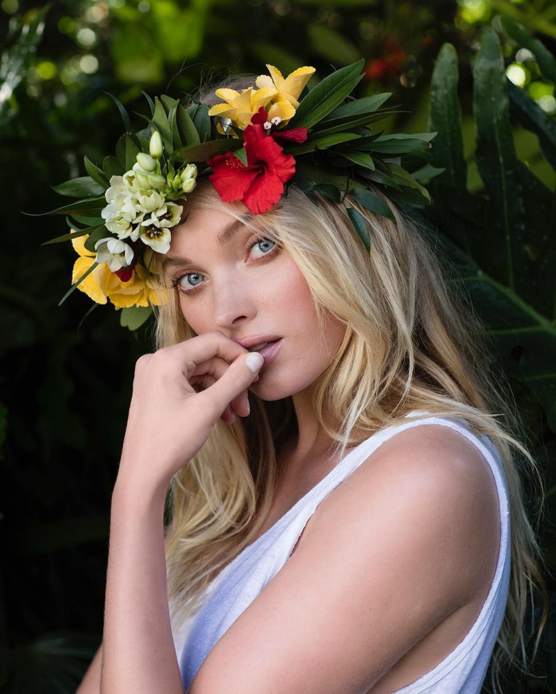 Elsa Hosk featured in  the Biotherm advertisement for Autumn/Winter 2016