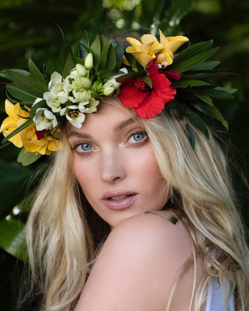 Elsa Hosk featured in  the Biotherm advertisement for Autumn/Winter 2016