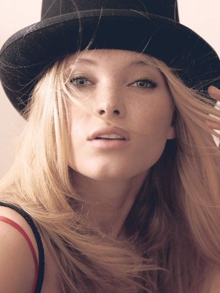 Elsa Hosk featured in  the Aerie advertisement for Autumn/Winter 2010