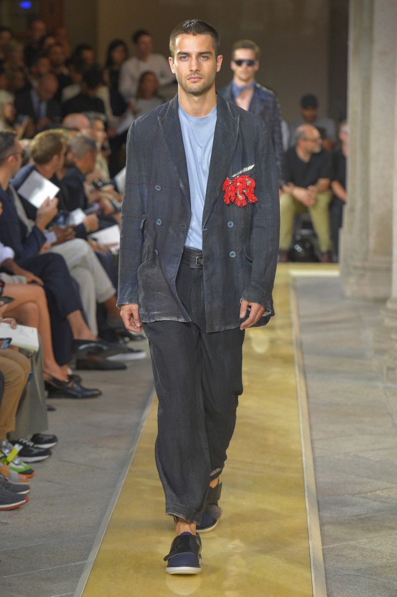 Aleksandar Rusic featured in  the Giorgio Armani fashion show for Spring/Summer 2020